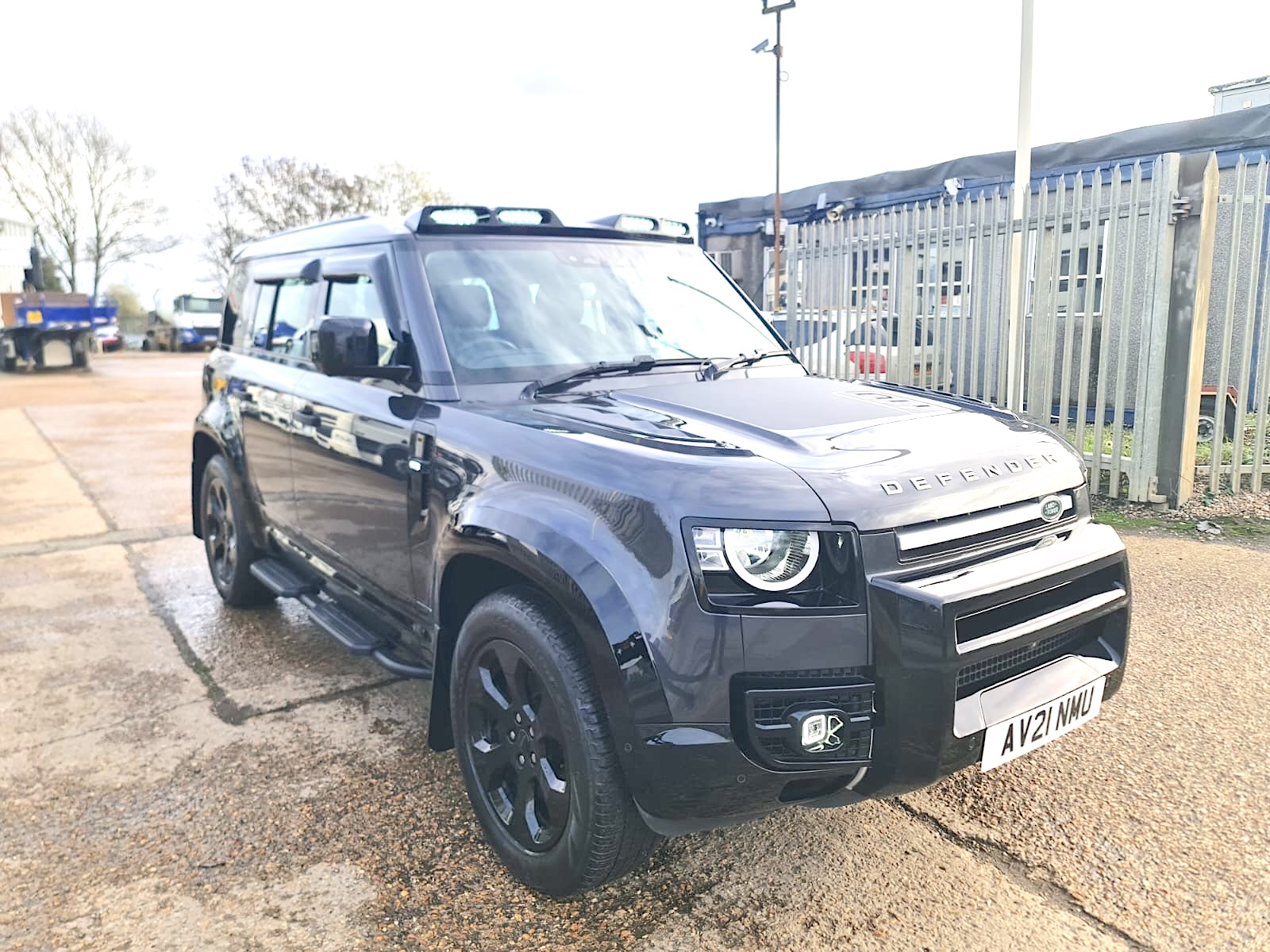 2021 LAND ROVER DEFENDER 110 D300 SE