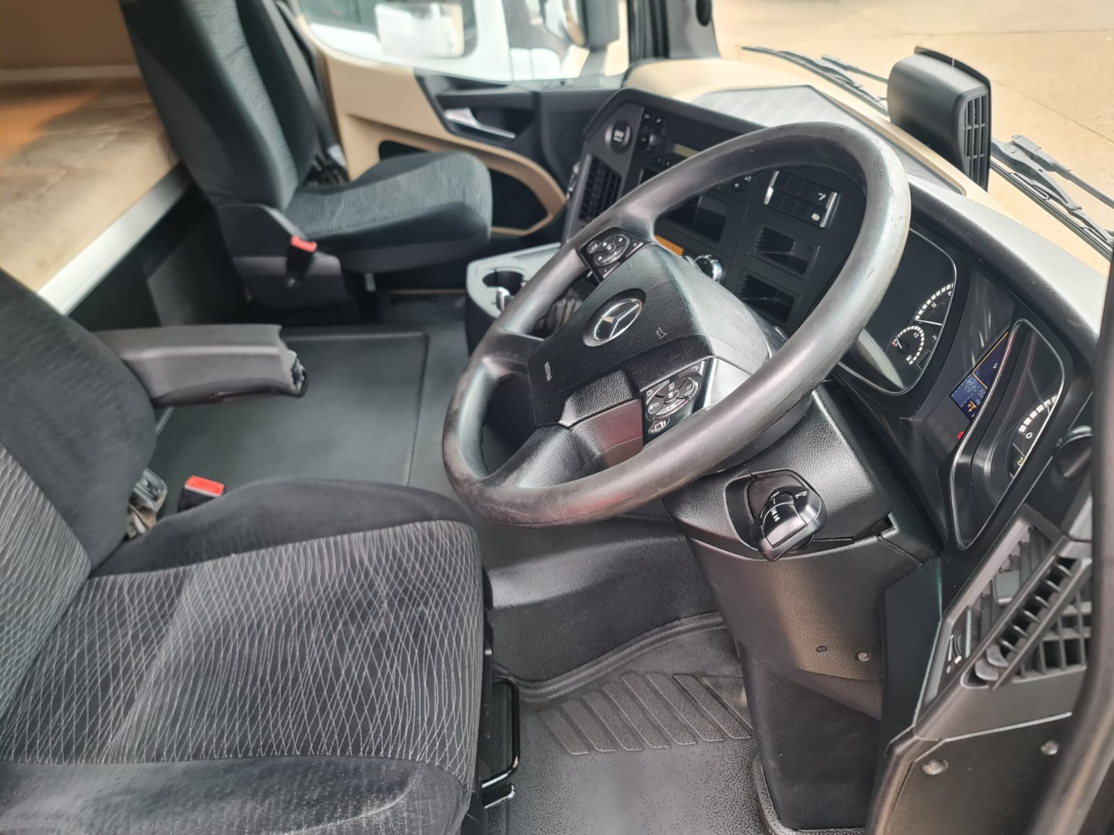 2019 MERCEDES BENZ ACTROS 2543 MP4